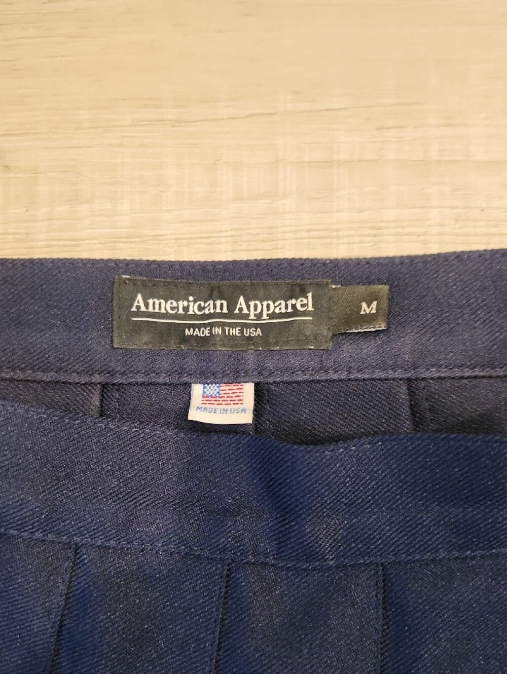 American Apparel Navy Box Pleat Skater Skirt - Picture 2 of 2